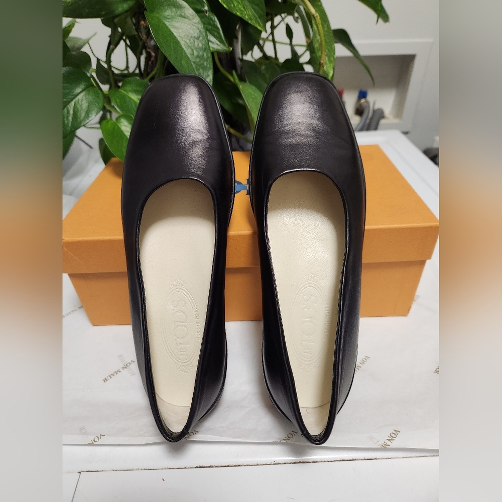 NIB Tod's flats size 38